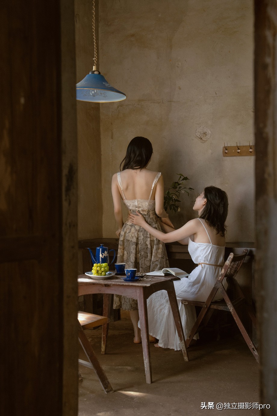 100种姿势摆拍双人_温馨氛围感人像摄影_双人闺蜜写真