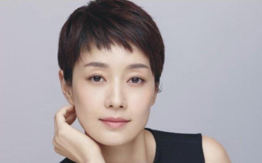 方脸女明星_巩俐方脸美_长方形脸女明星