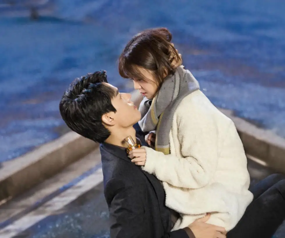 星爷吻戏分析_娱乐圈吻戏担当_娱乐圈吻戏